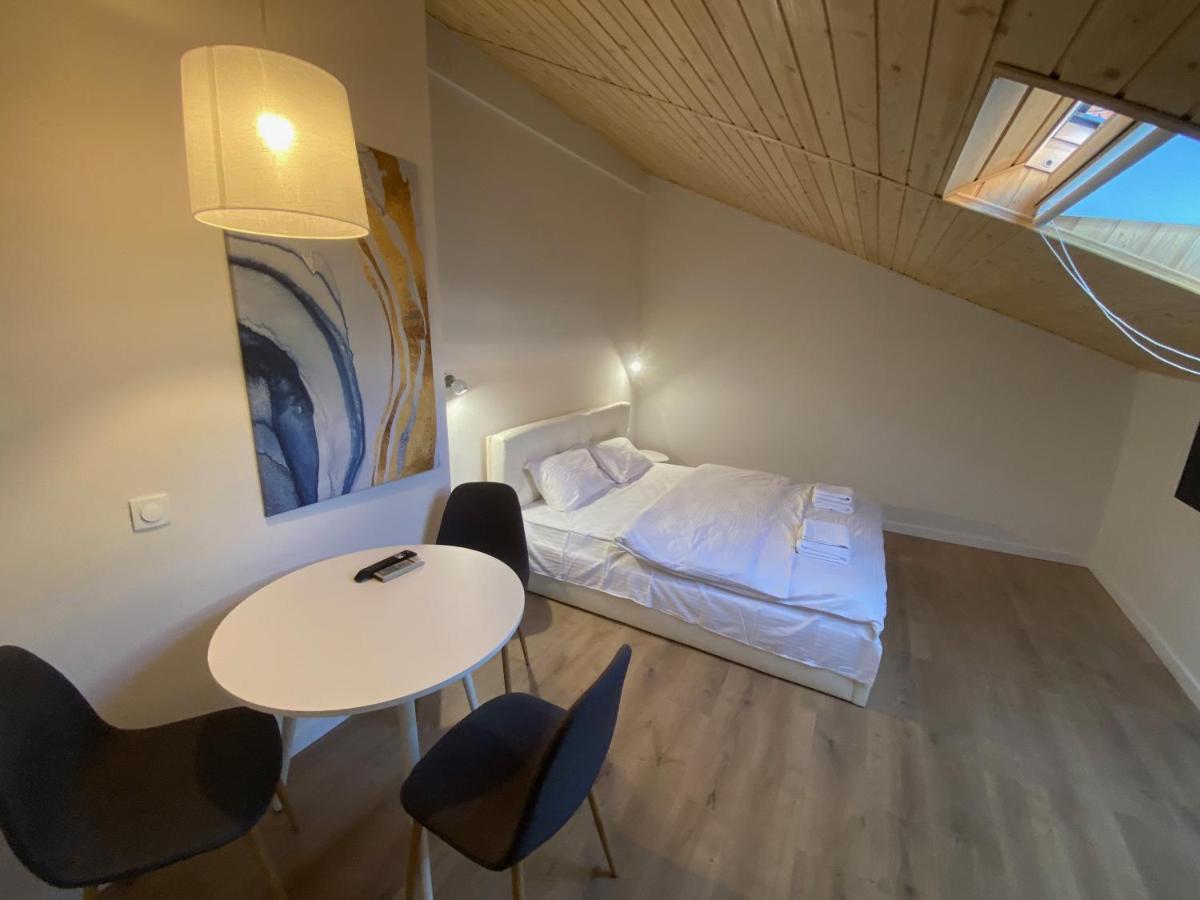 центр львова вулиця лесі українки 19 Apartment