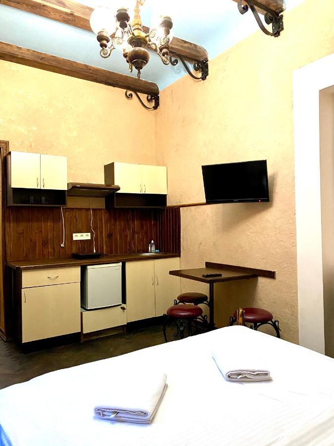 центр львова вулиця лесі українки 19 Apartment Lviv